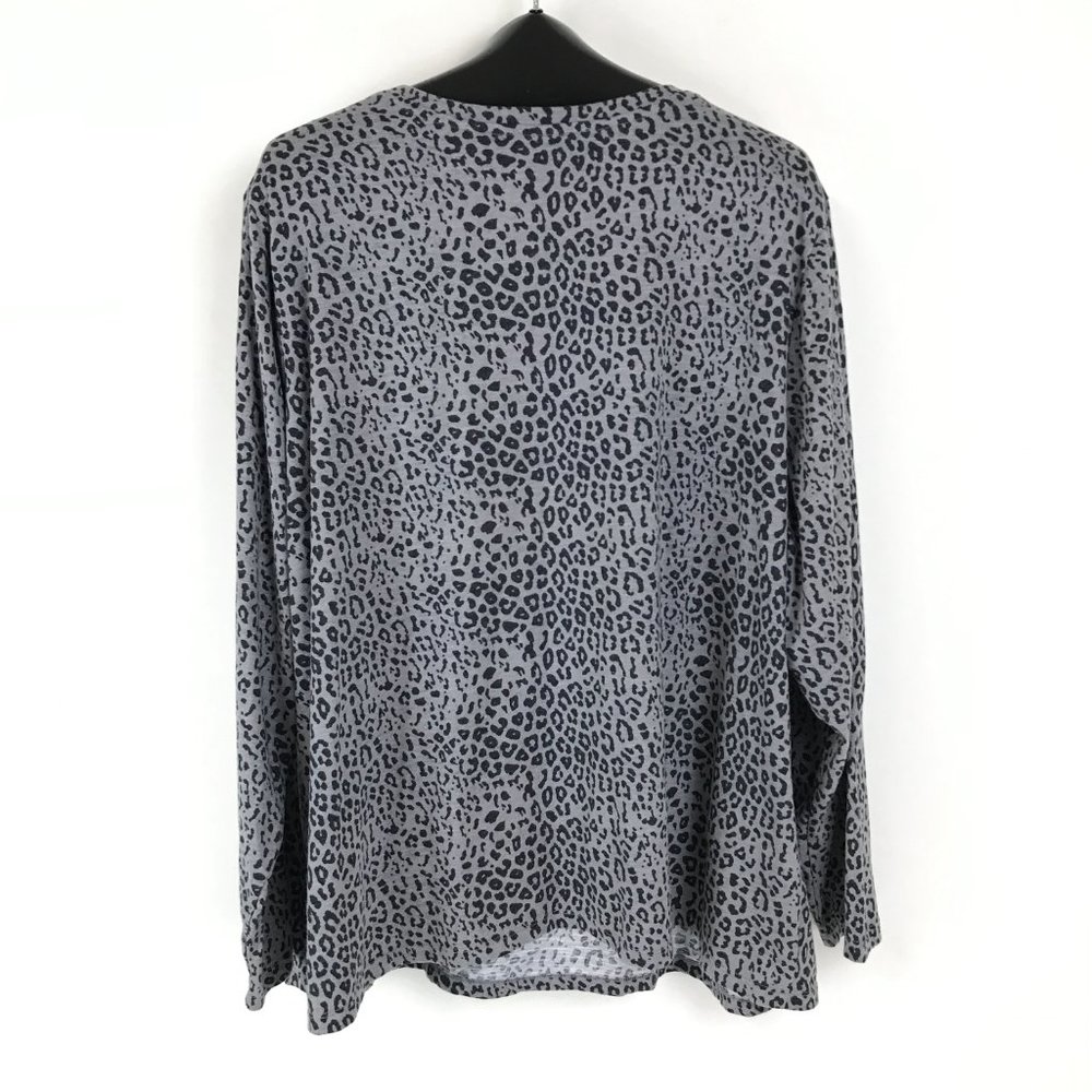 Lane Bryant Animal Print Tee Women's Plus Size 26/28 Crew Neck Long Sleeves - Picture 6 of 12